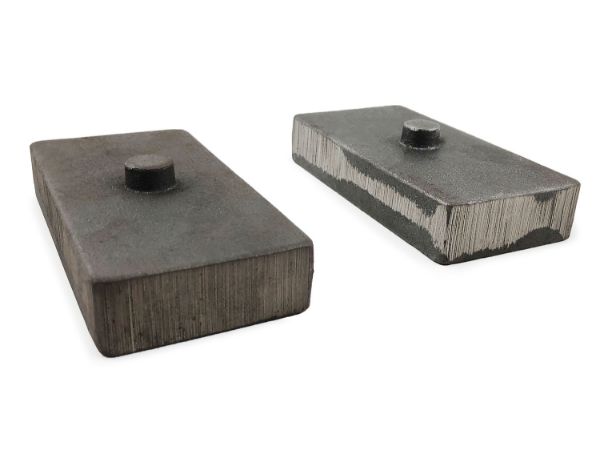 Picture of 1 Inch Cast Iron Lift Blocks 13-22 Dodge Ram 3500 4WD Pair Tuff Country